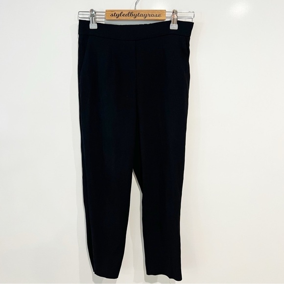 Aritzia Babaton Conan Cropped Pant Cropped crepe trousers - Picture 6 of 11